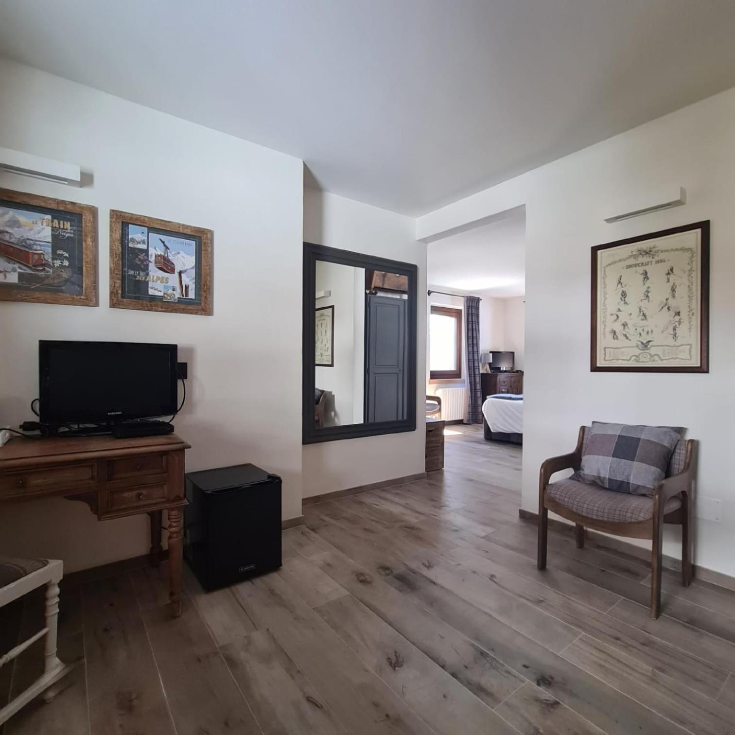 Hotel Dente Del Gigante Курмайор Екстериор снимка