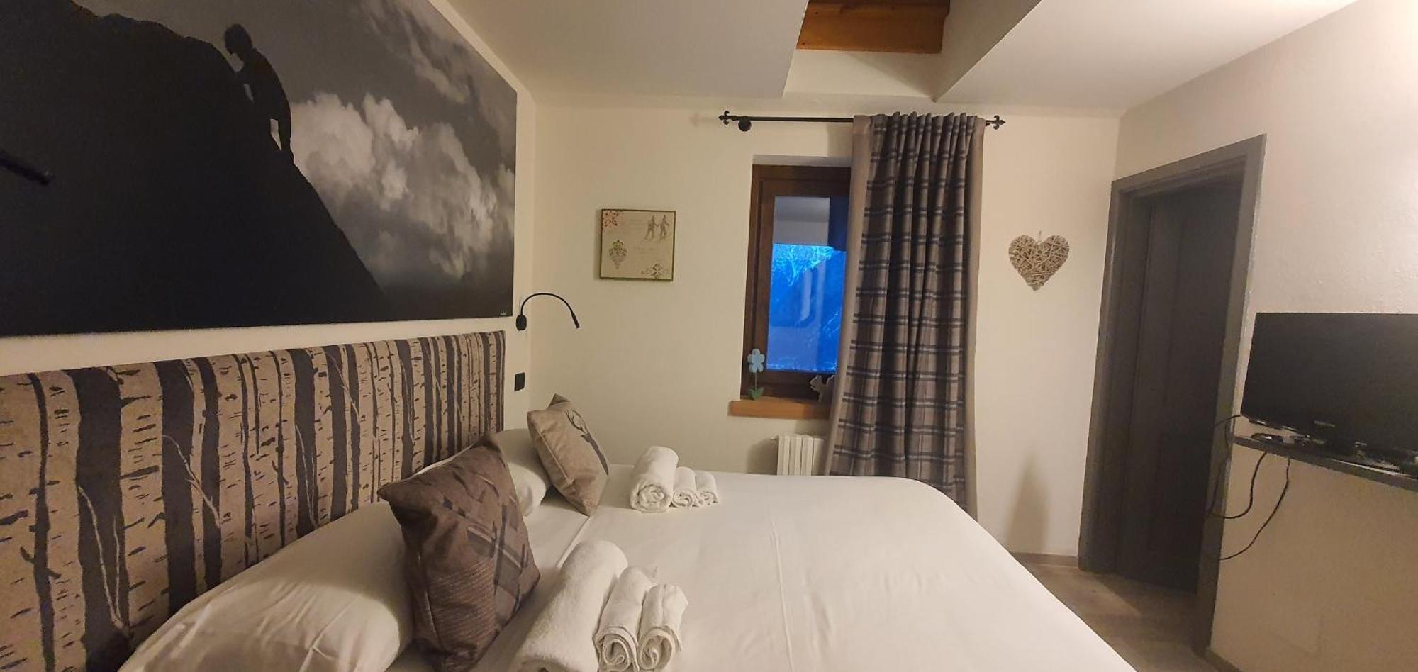Hotel Dente Del Gigante Курмайор Екстериор снимка
